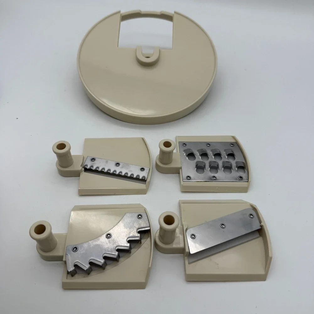 Vintage 1978 General Electric Food Processor FP-1/4200 Manual Accessories TESTED